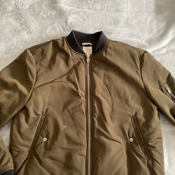 Bomber jacket - Picture 2 of 5